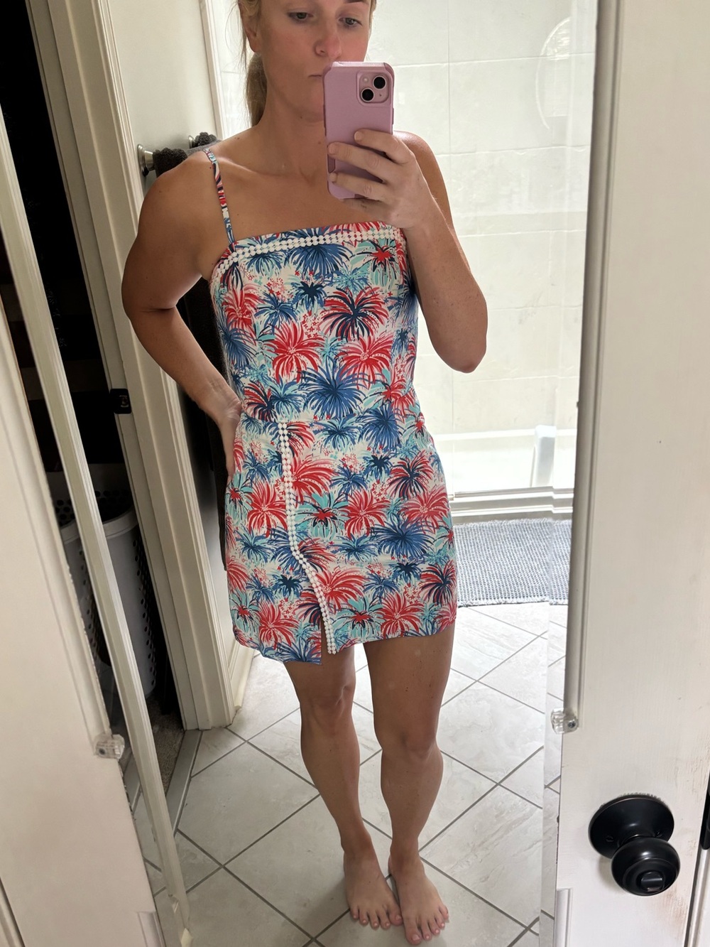 Lilly Pulitzer Jesse Romper in Feelin Sparks print. Very hard to find print!
